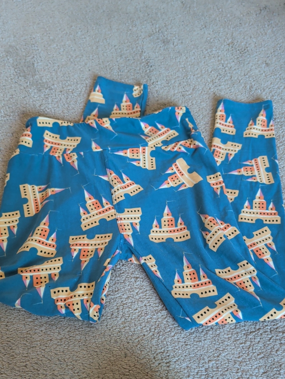 Lularoe Castle Leggings